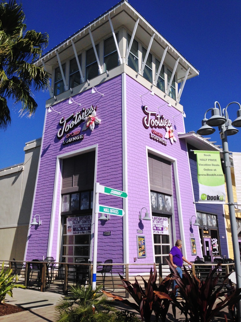 Tootsie’s Orchid Lounge